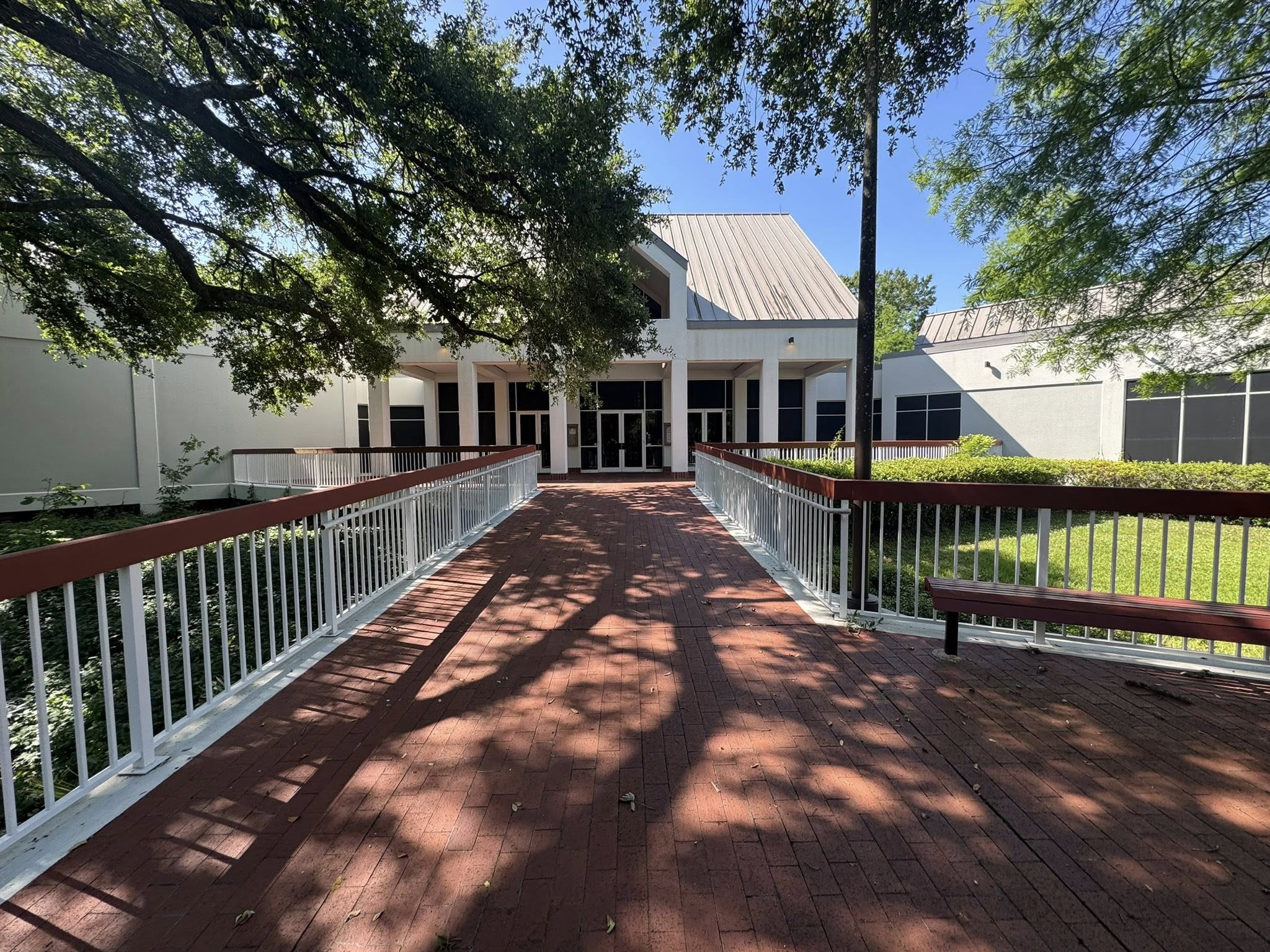 National park museum building in Lafayette, LA after a full exterior soft wash by Third Coast Maintenance